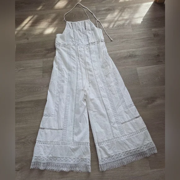 People
Free People Sydney Sky White Lace
Halter Wide Leg Jumpsuit Sz L Boho - Picture 3 of 9